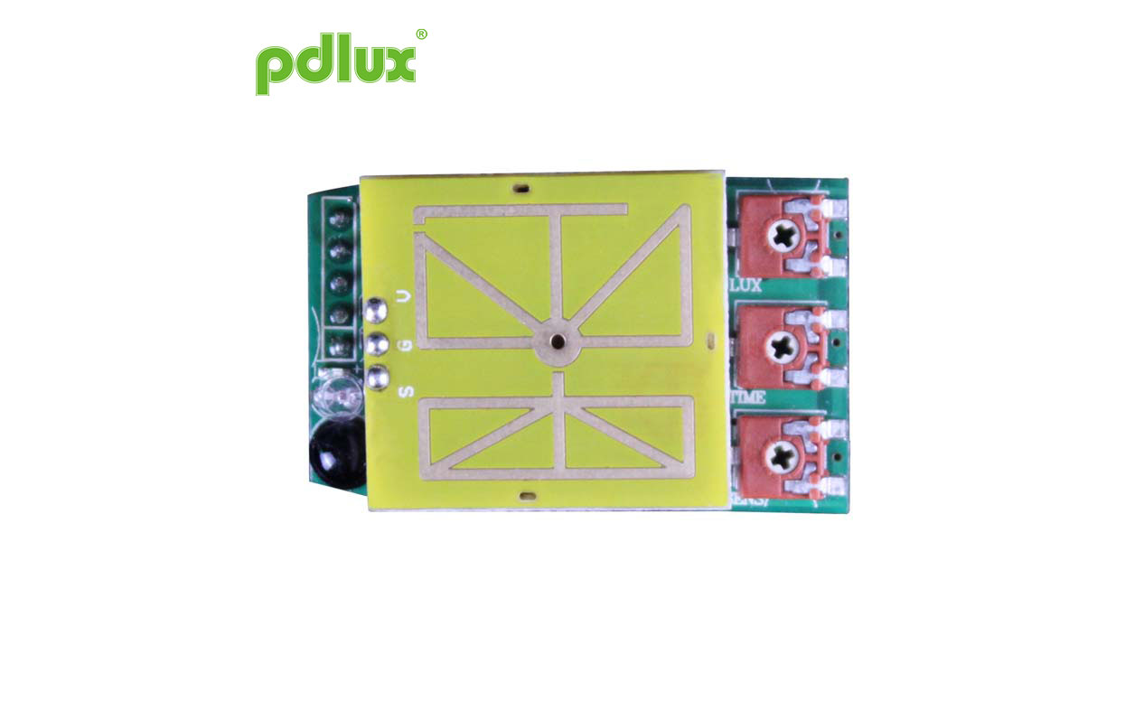 5,8 GHz mikrovalovni senzor + MCU + IR sprejemnik